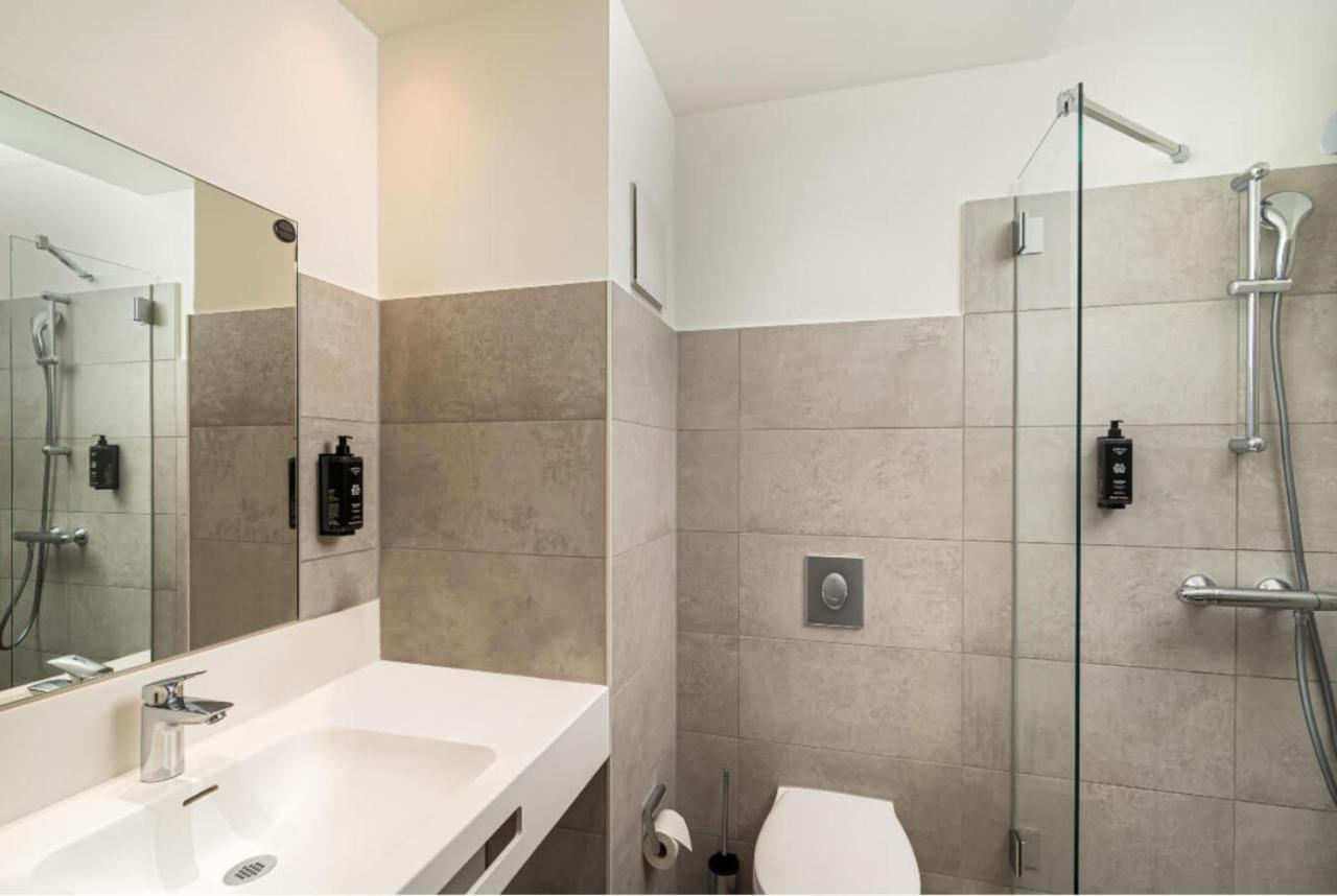 Arthotel Ana Amber Росток Екстериор снимка