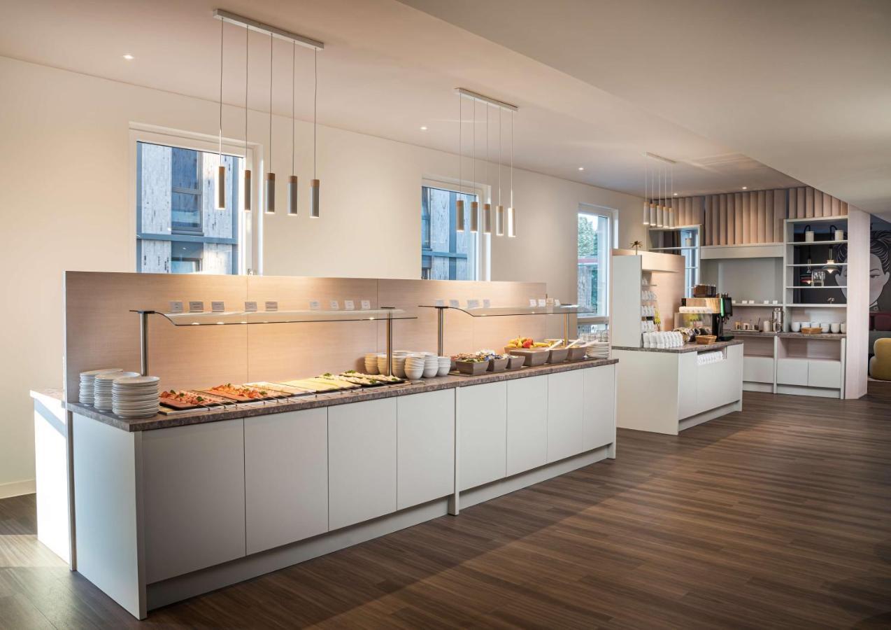 Arthotel Ana Amber Росток Екстериор снимка