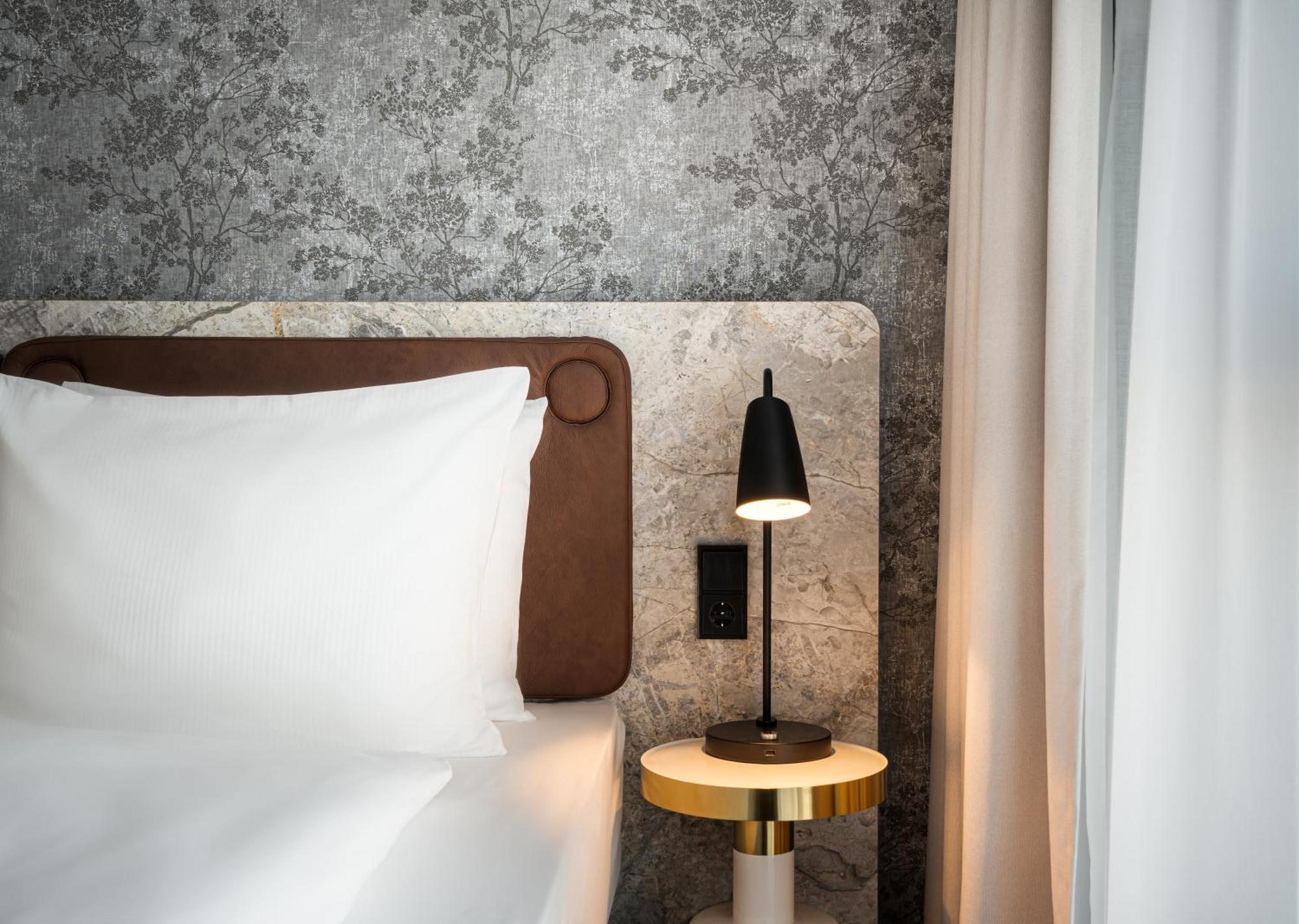 Arthotel Ana Amber Росток Екстериор снимка